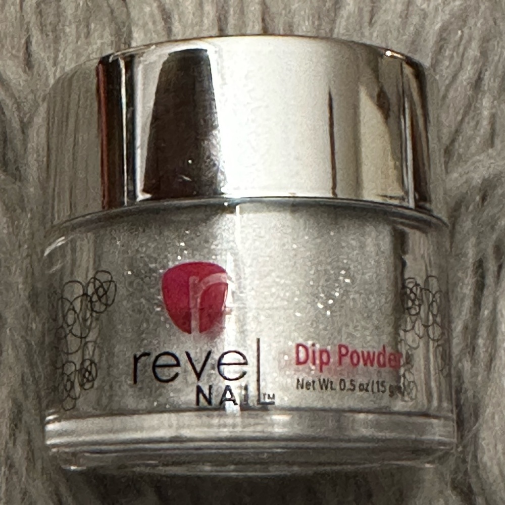 Revel Nail DIP POWDER Shade Lyndsey 0.5 oz